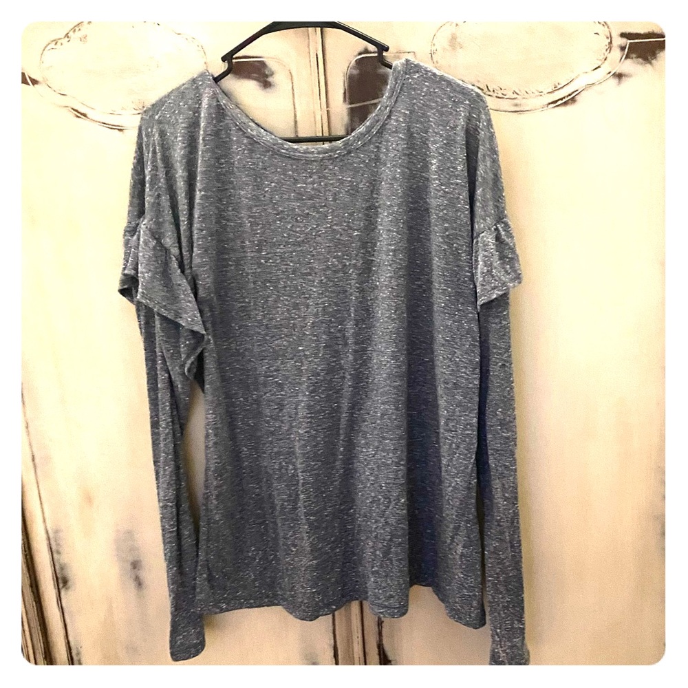 Ruffle shoulder top